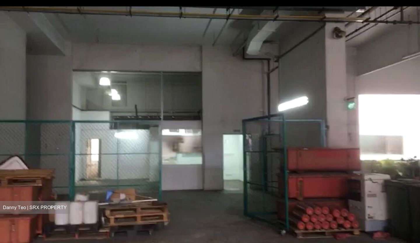 WCEGA Plaza (D23), Factory #504486181